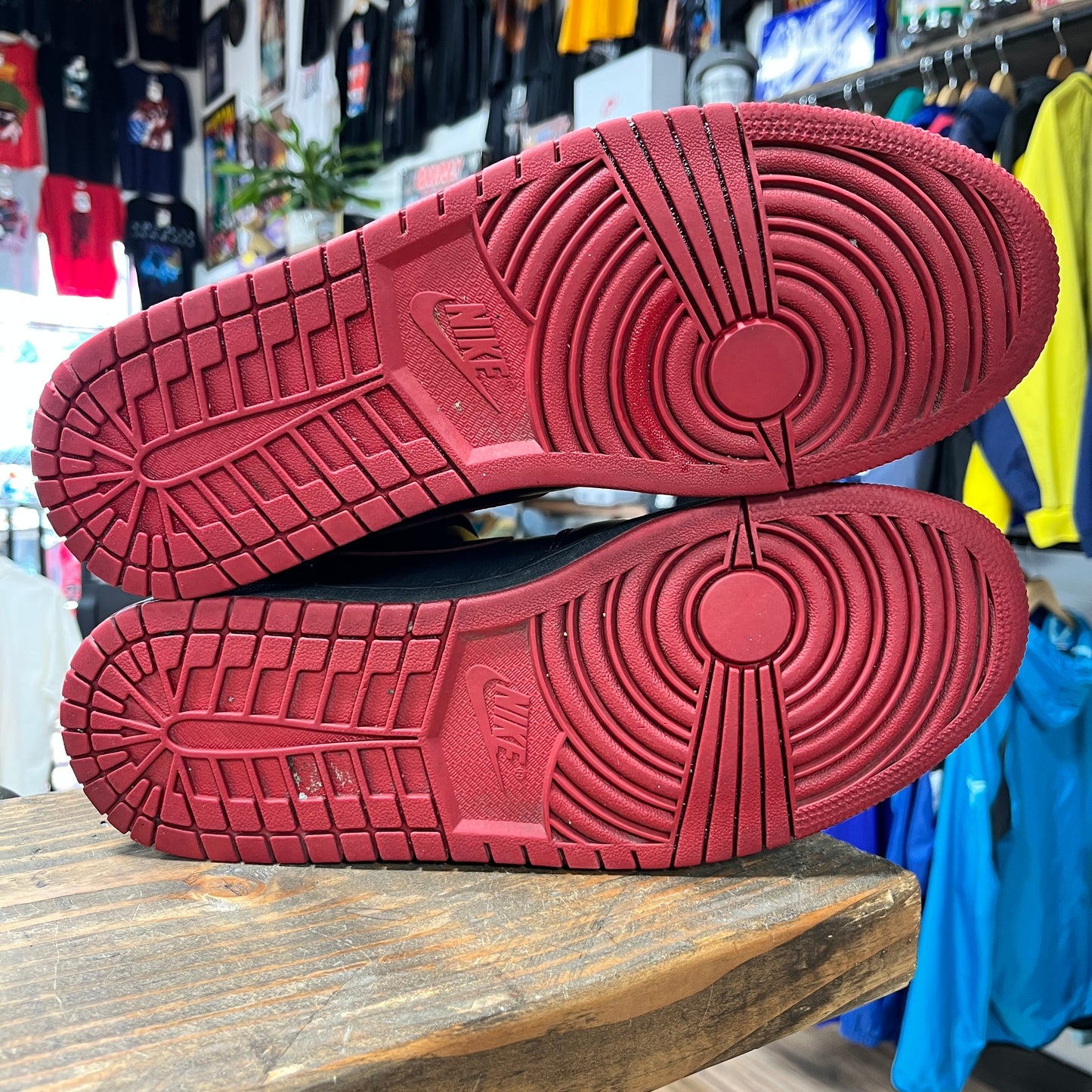 Jordan 1 Mid 'Last Shot' Size 11.5