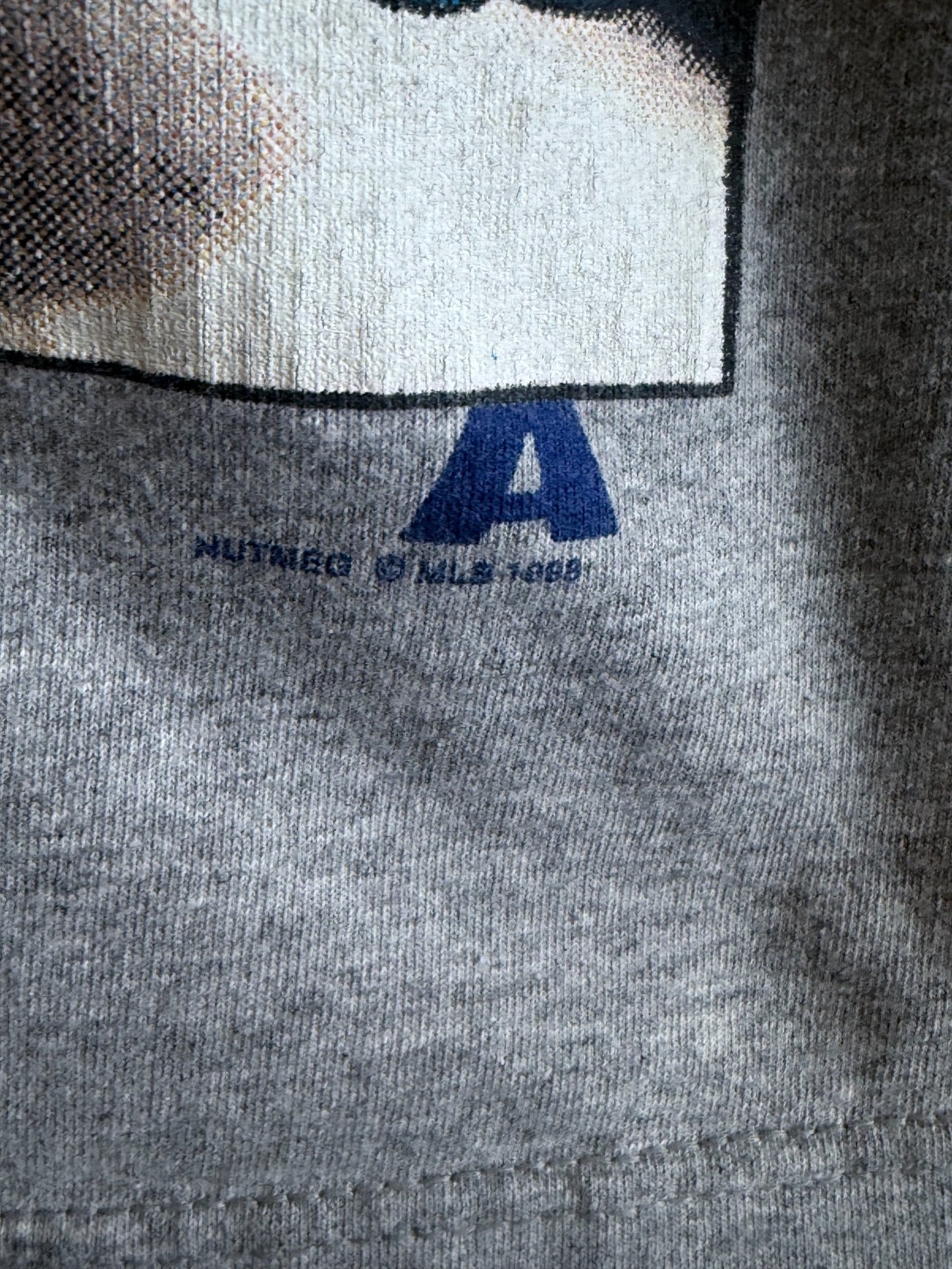 Vintage 1998 Atlanta Braves Big Print Baseball Graphic Tee Size Medium