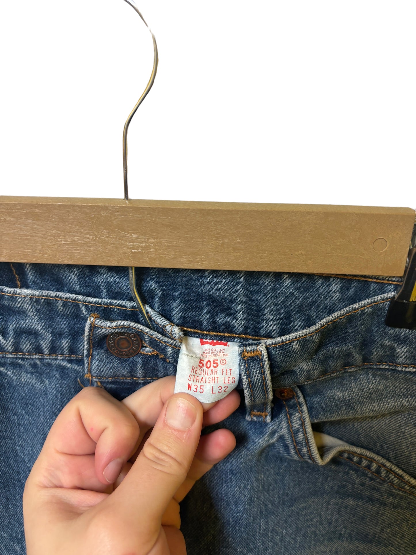Vintage Levi 550 Orange Tab Made in USA Medium Wash Denim Jeans Size 33x30