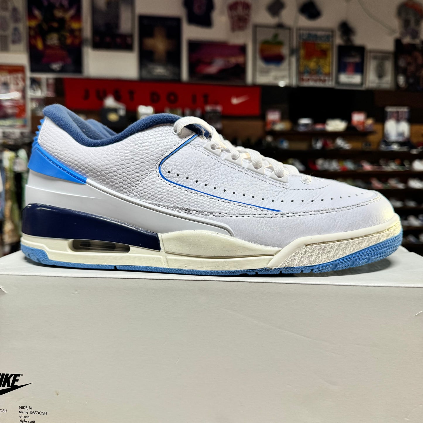 Jordan 2/3 'UNC' Size 10.5