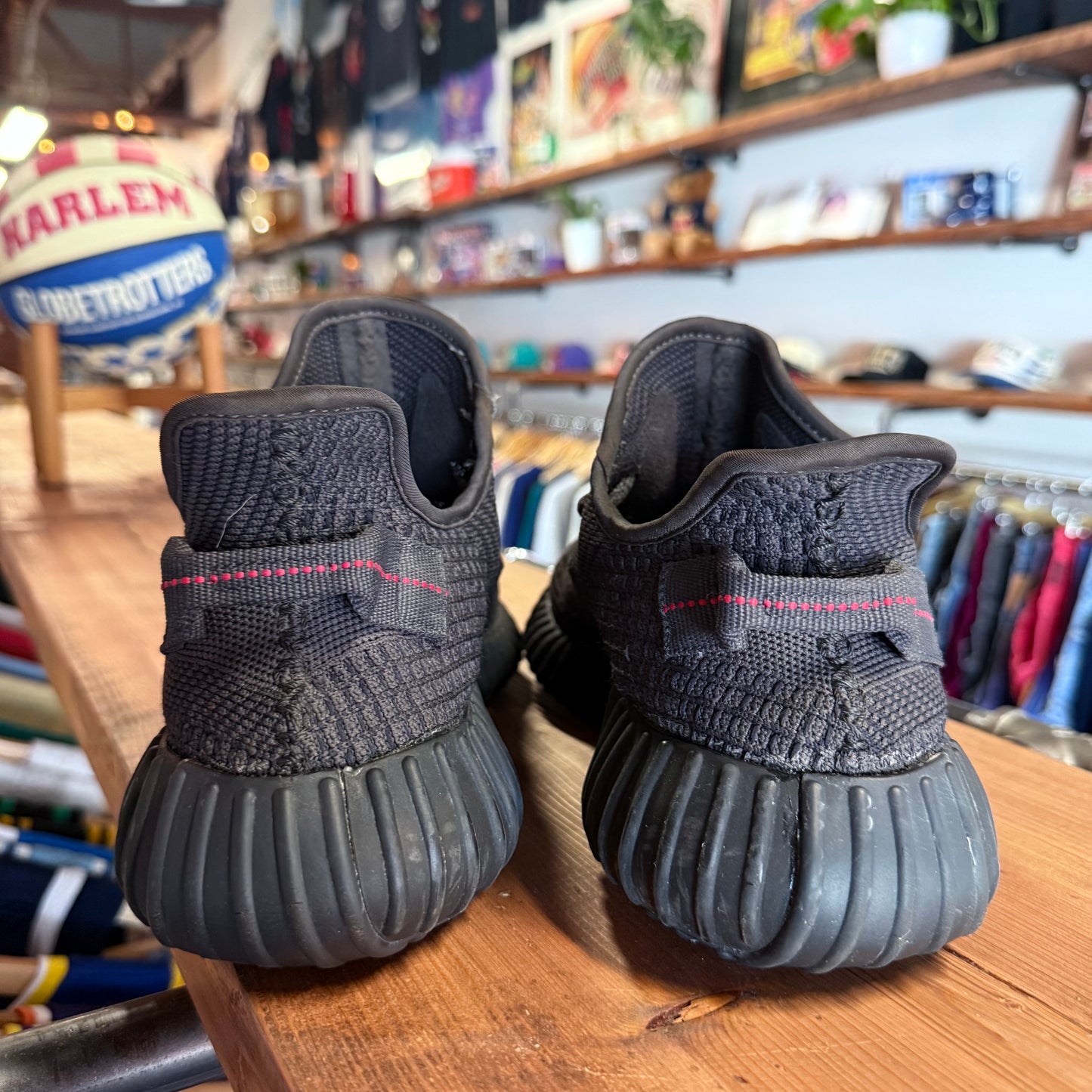 Yeezy 350 v2 'Triple Black Non RF' Size 11