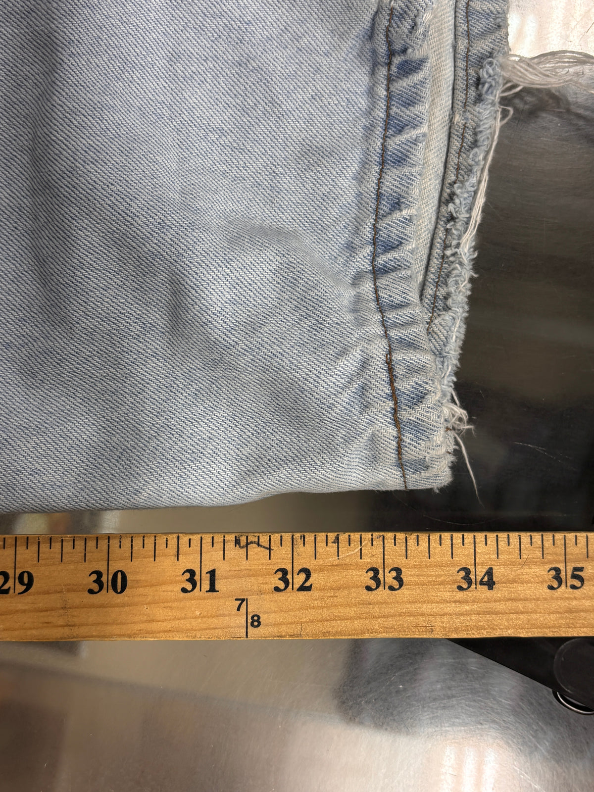 Vintage Levi's Silver Tab Loose Fit Baggy Light Wash Denim Jeans Size 36x34
