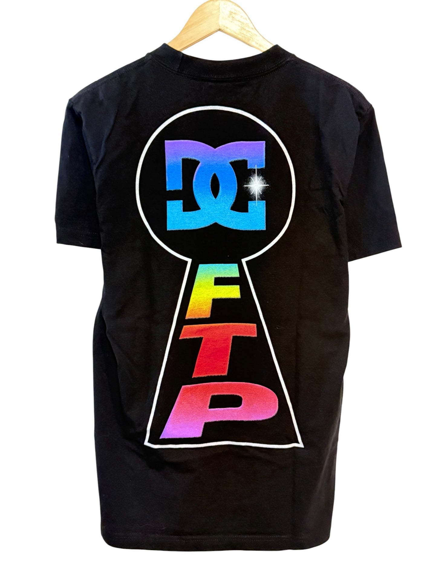 FTP x DC Shoes Heaven's Gate Logo Graphic Tee Size Medium