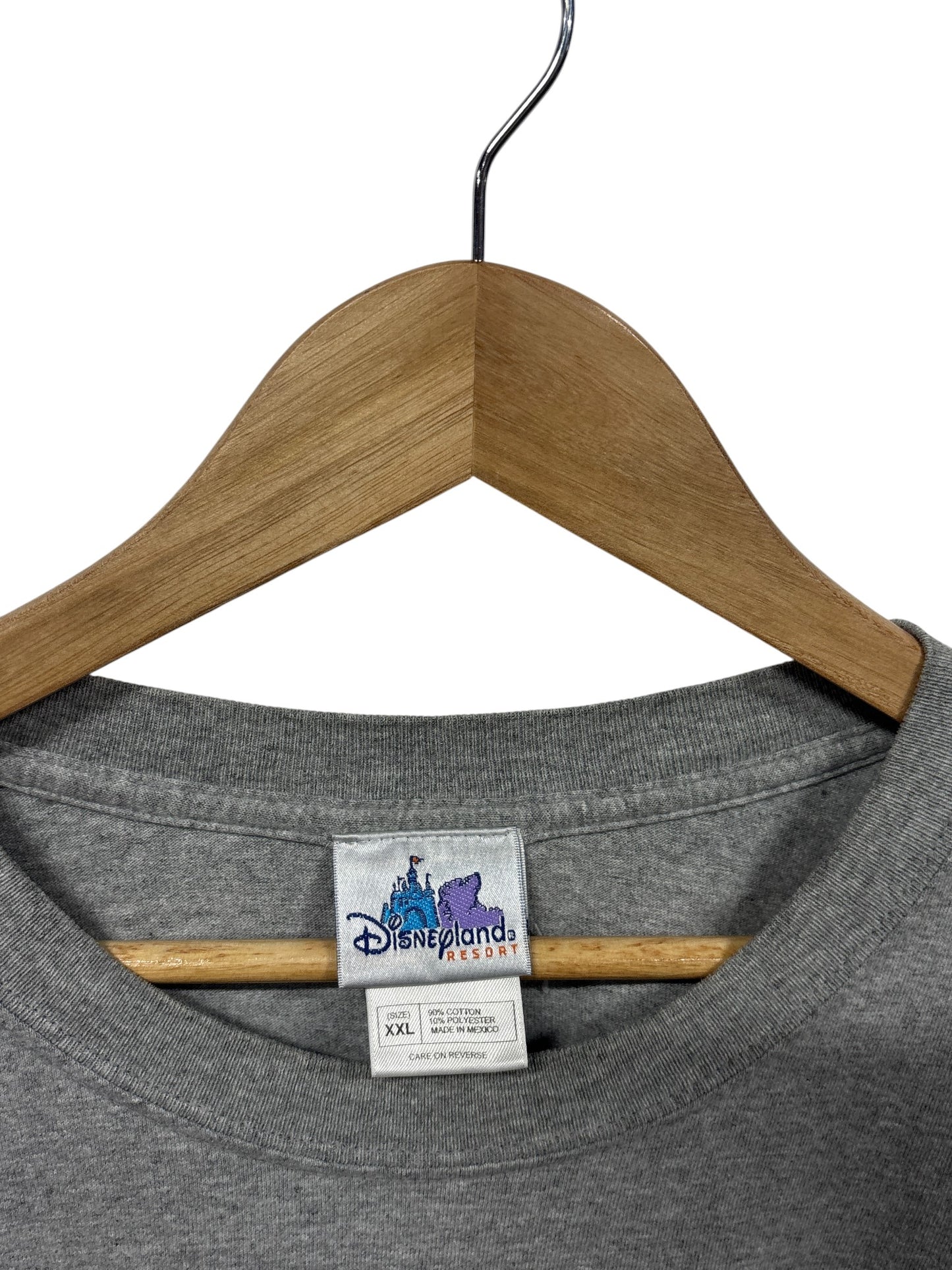 Vintage 2003 Disney Mickey Mouse Happy New Year Cartoon Tee Size XXL