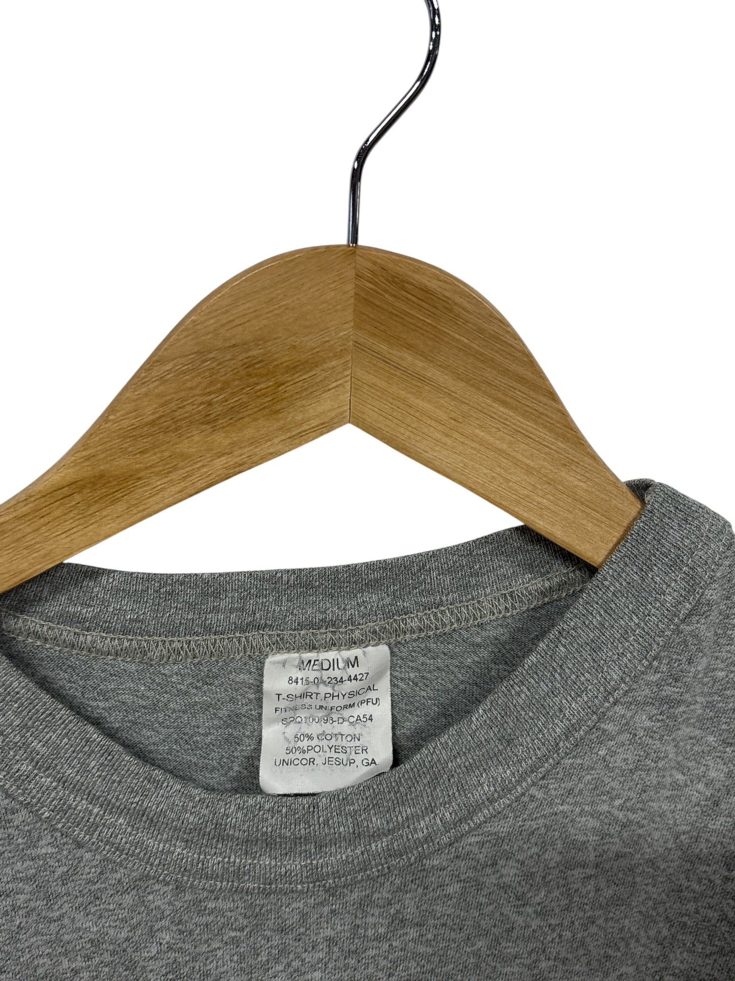 Vintage US Military Classic Army Grey Graphic Tee Size Medium