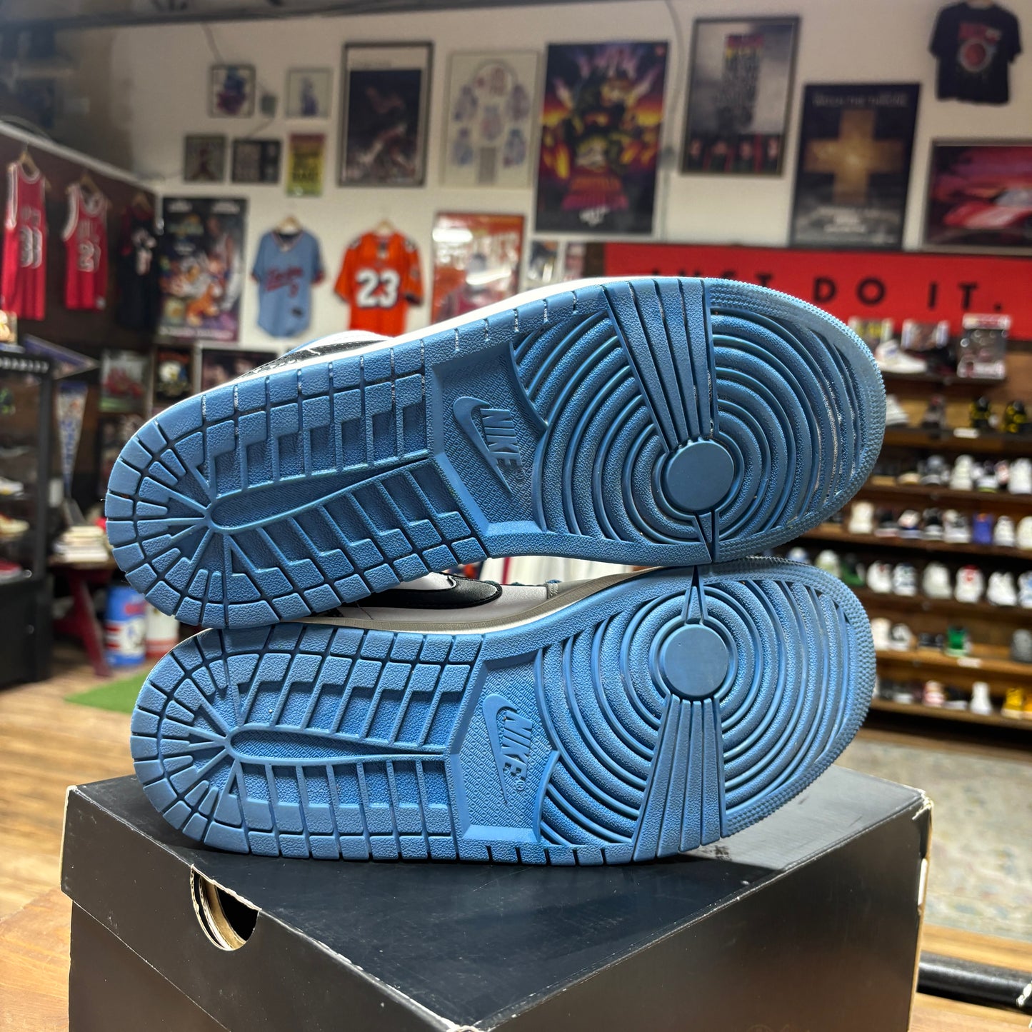 Jordan 1 Low 'True Blue' Size 10