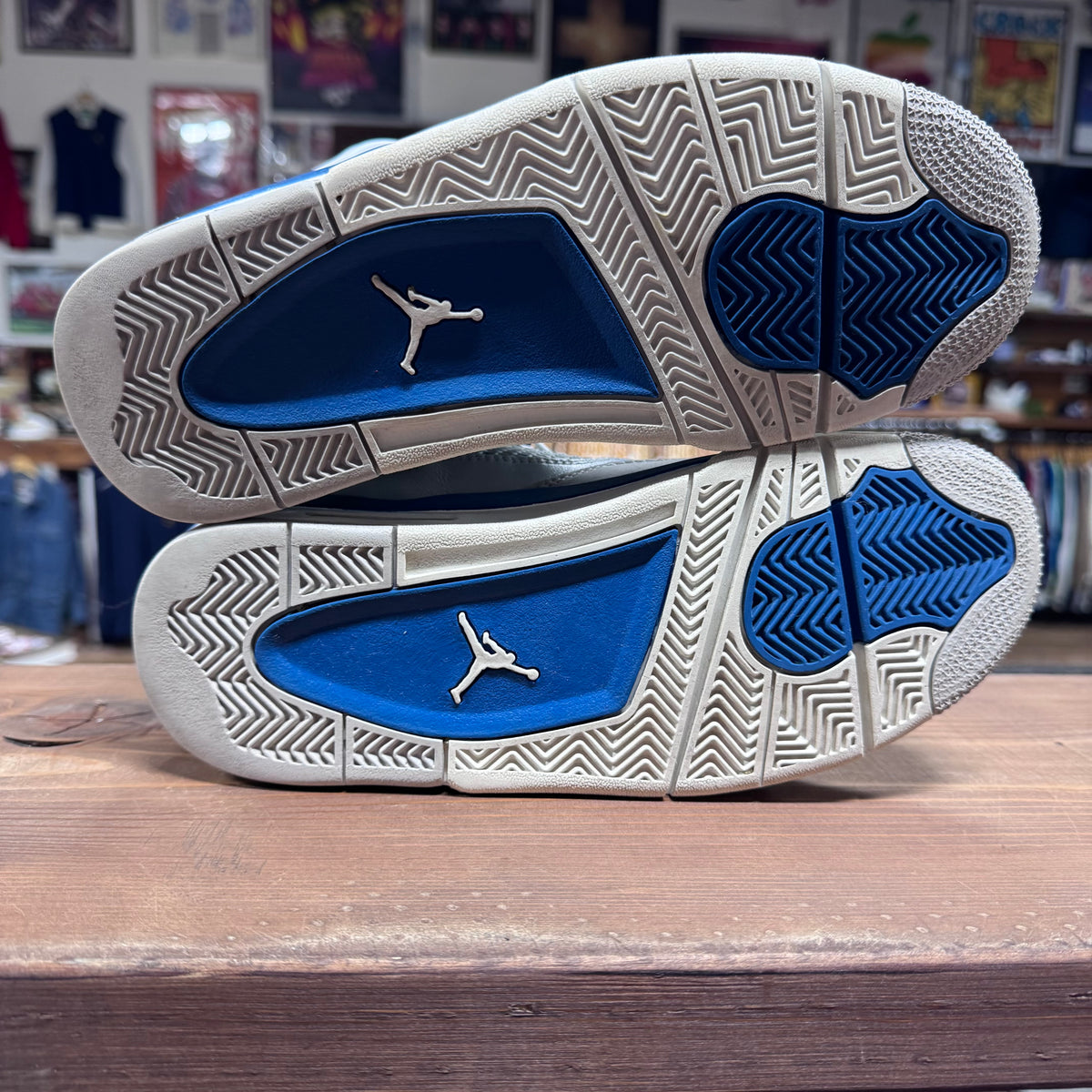 Jordan 4 'Military Blue' Size 7Y