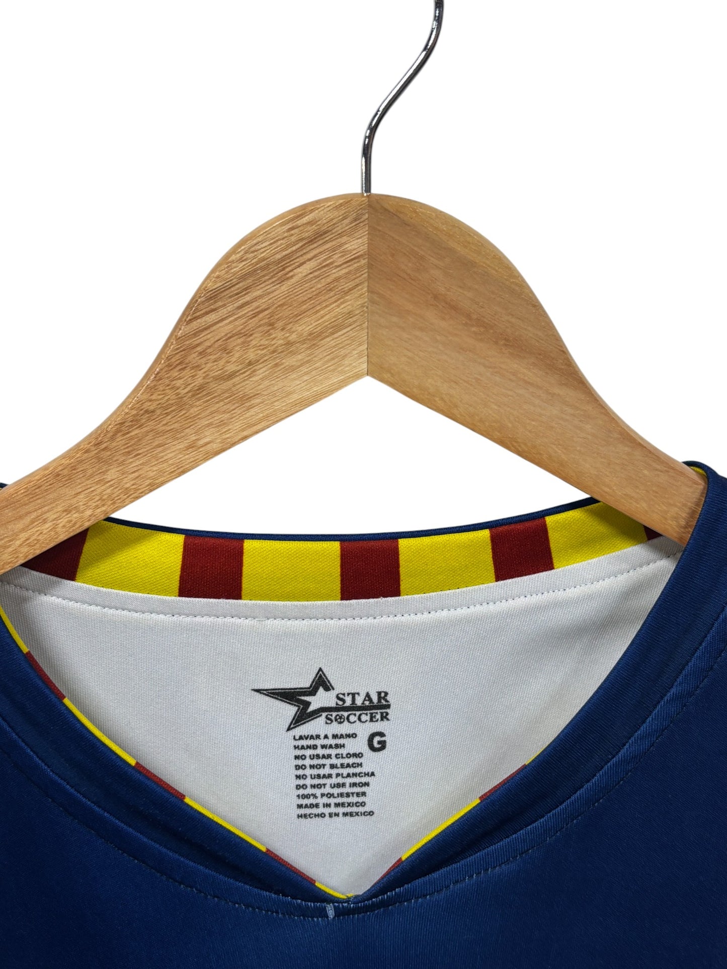 FC Barcelona Qatar Airways Soccer Jersey Size Large