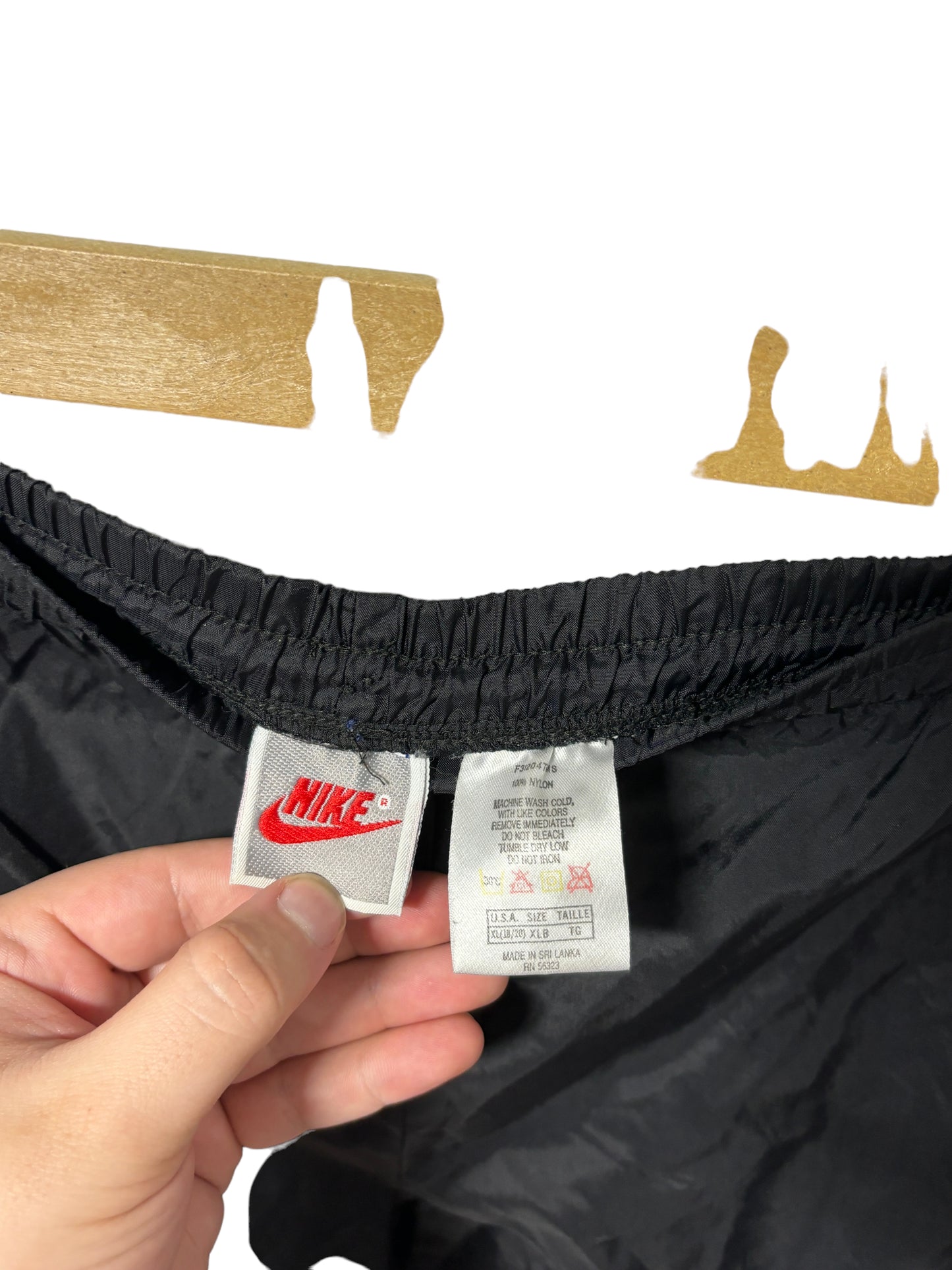 Vintage 90's Nike Silver Tag Nylon Windbreaker Pants Size XL Youth (M Mens)