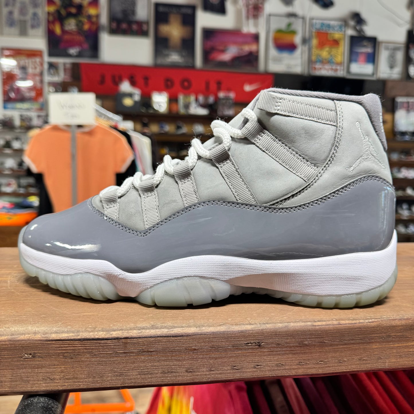 Jordan 11 'Cool Grey' Size 9