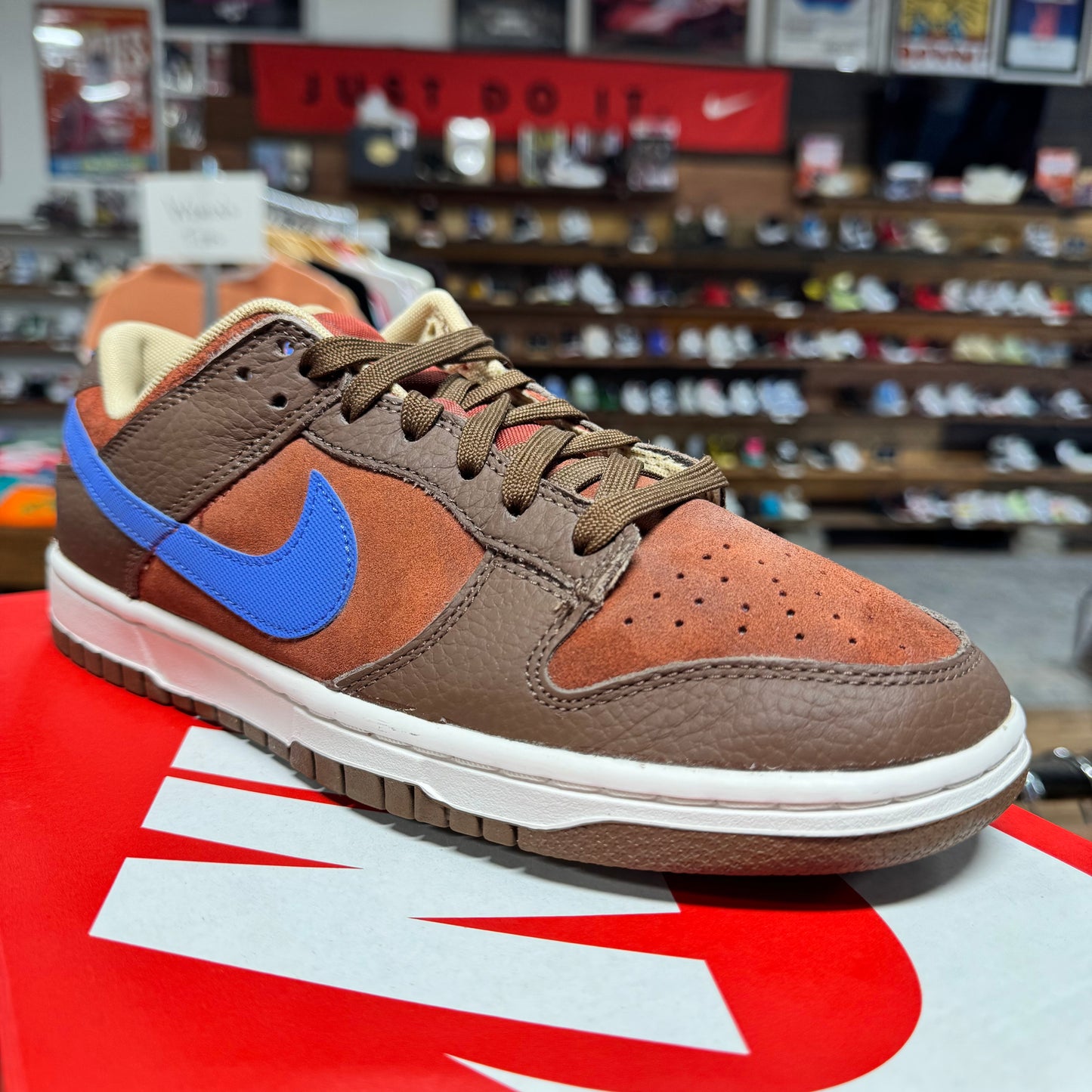 Nike Dunk Low 'Mars Stone' Size 8.5
