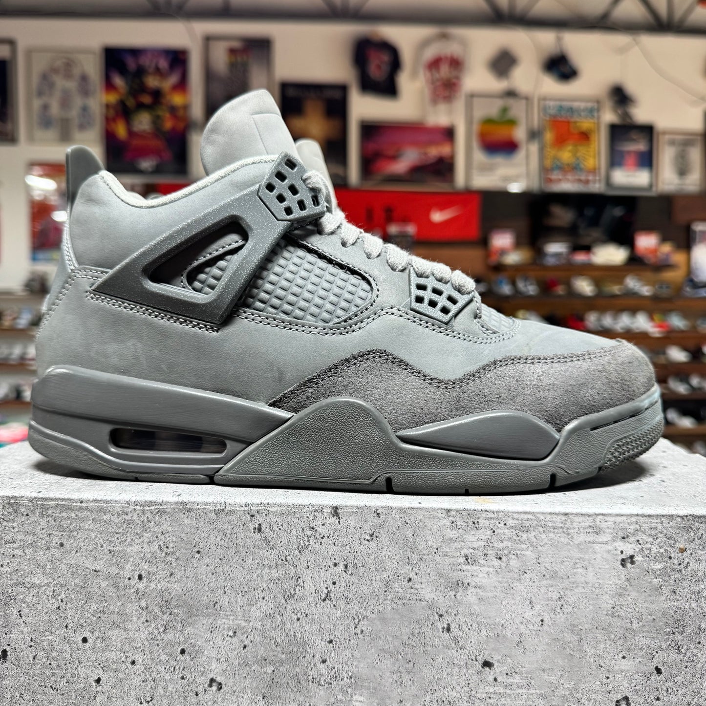 Jordan 4 'Wet Cement' Size 8