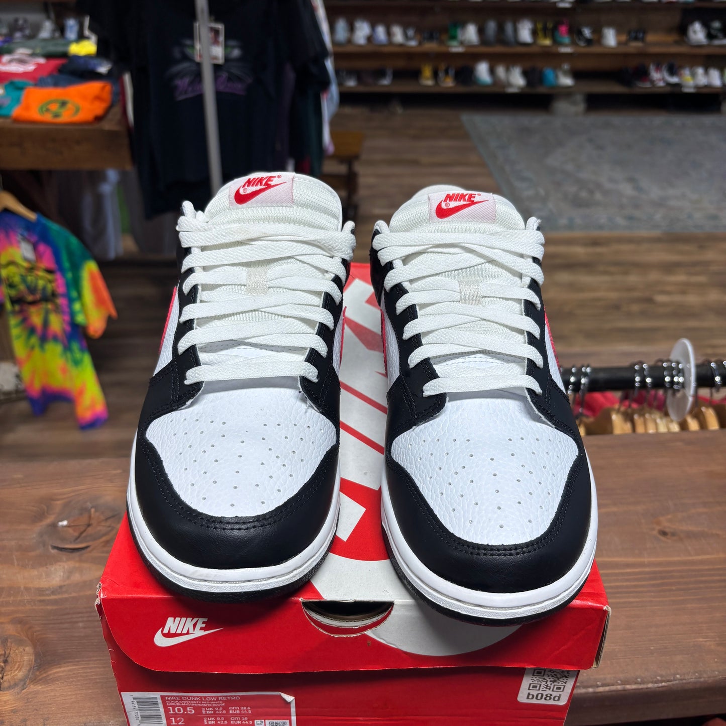 Nike Dunk Low 'Red Swoosh Panda' Size 10.5