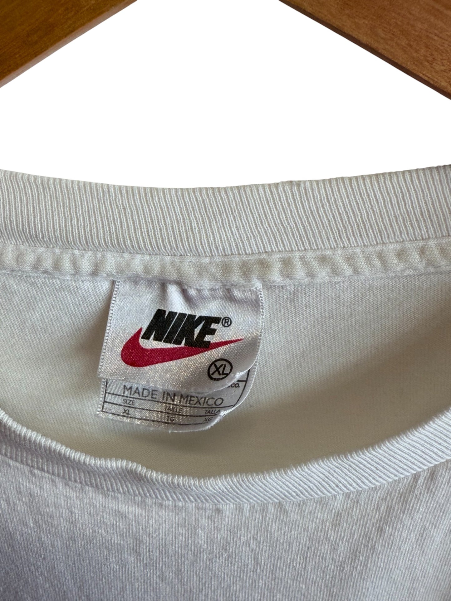 Vintage 90's Nike White Big Swoosh Graphic Tee Size XL