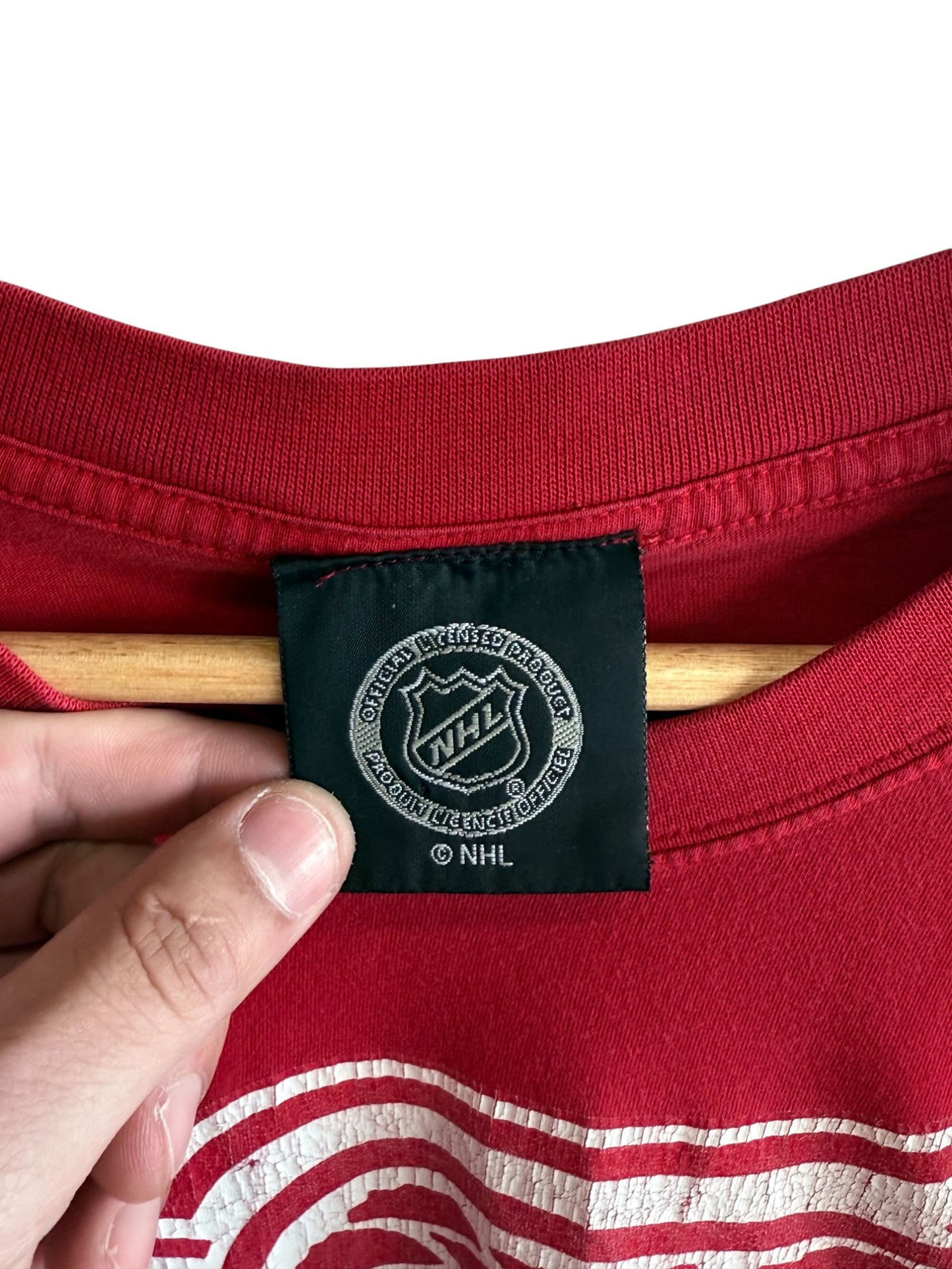 Vintage 90's Detroit Red Wings NHL Logo Graphic Tee Size Large
