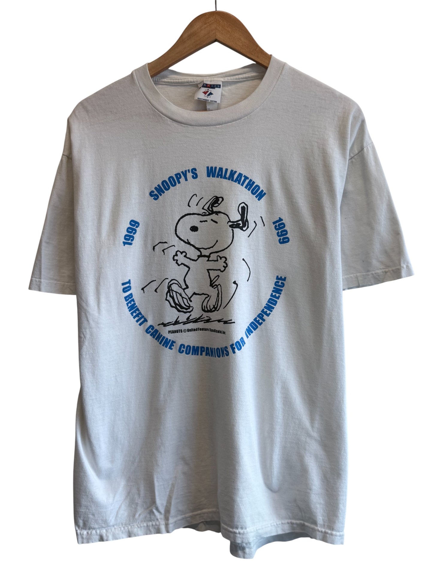 Vintage 1999 Snoopy Charlie Broown Walkathon Cartoon Graphic Tee Size Large