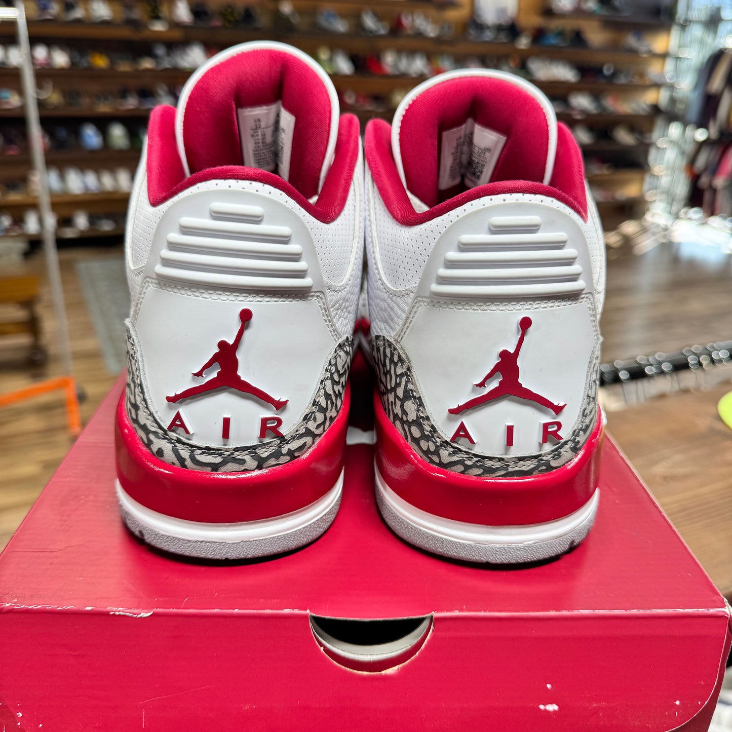 Jordan 3 'Cardinal' Size 12