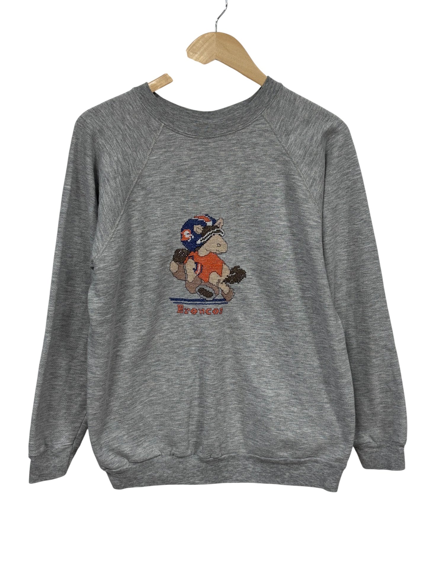 Vintage 90's Denver Broncos Mascot NFL Crewneck Sweater Size XL