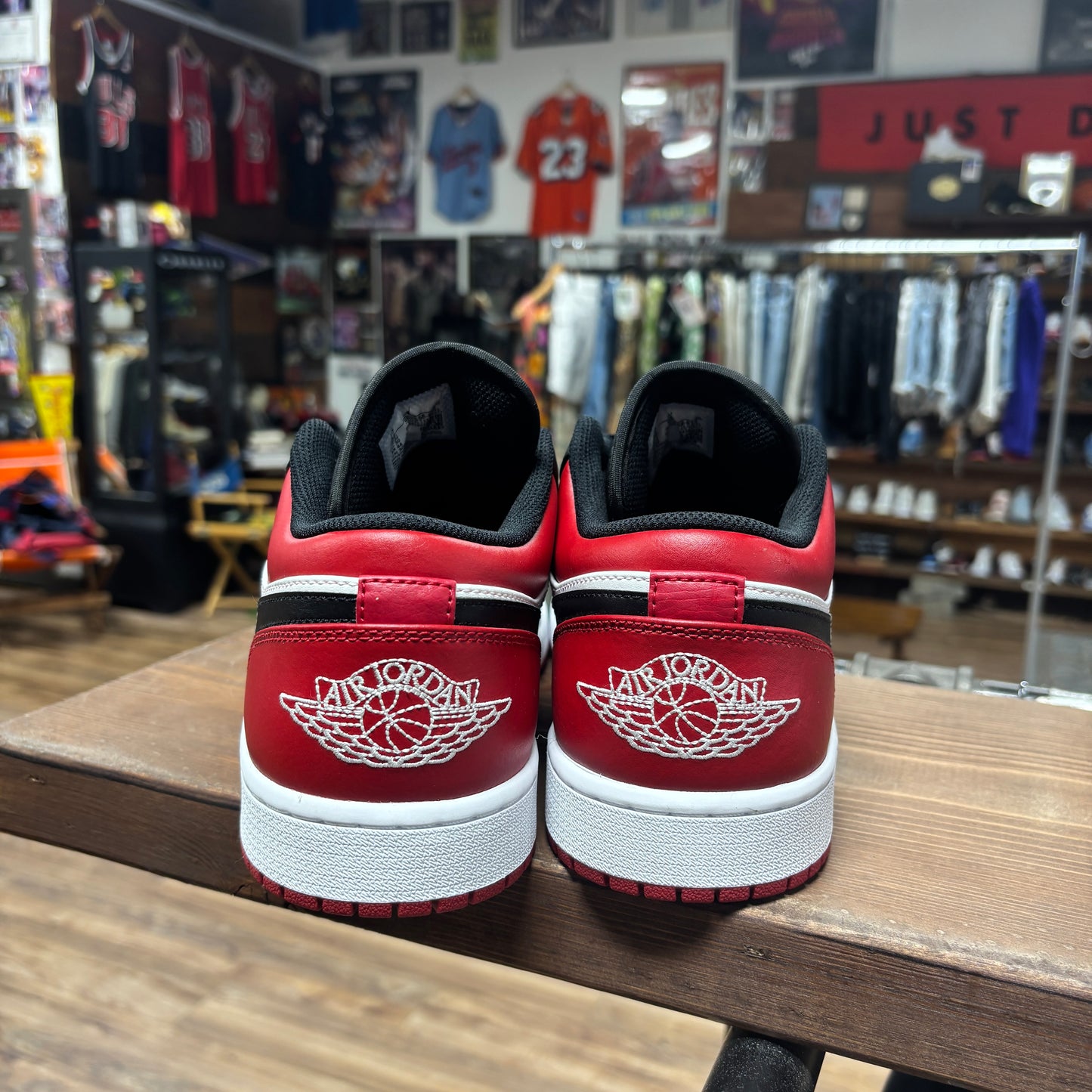Jordan 1 Low 'Bred Toe' Size 12