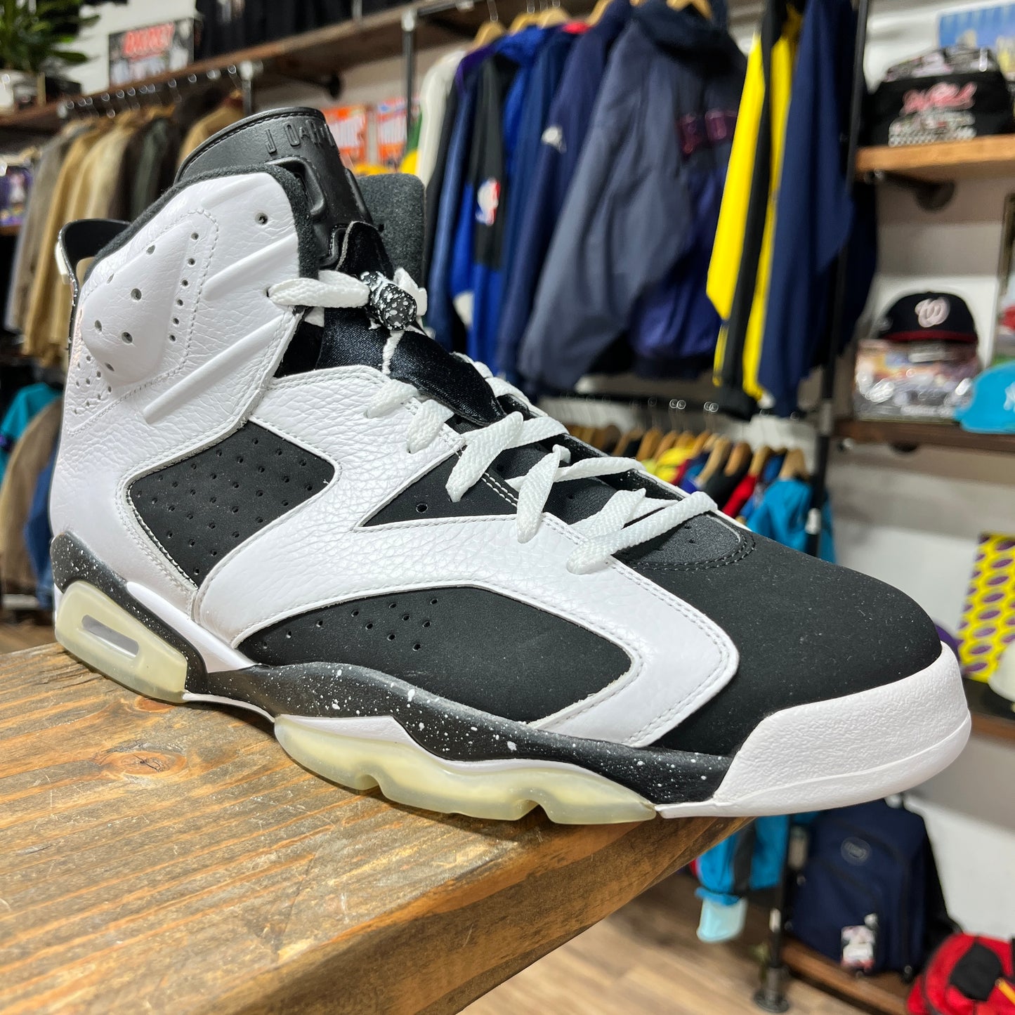 Jordan 6 'Oreo' Size 13.5 (DS) (2010)