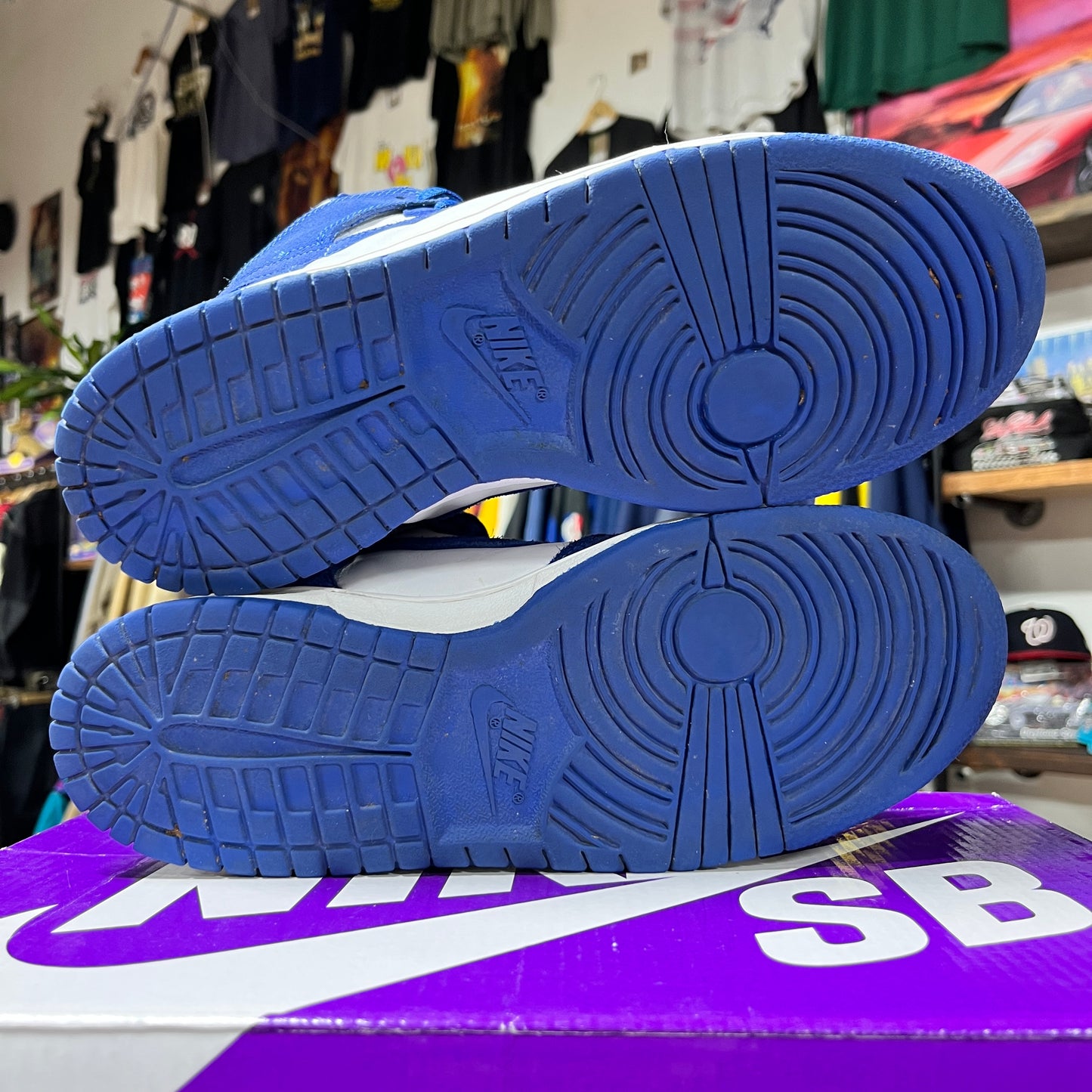 Nike SB Dunk High 'Kentucky' Size 8.5 (2005)