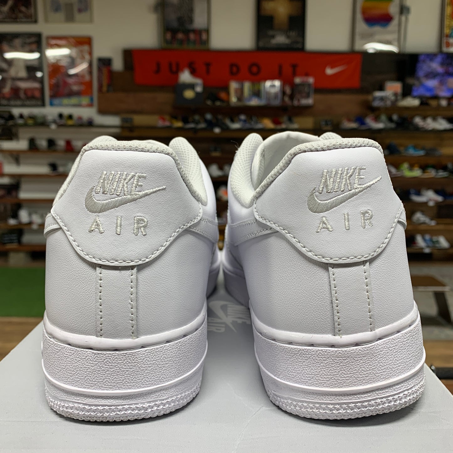Nike AF1 Low 'Triple White' Size 10