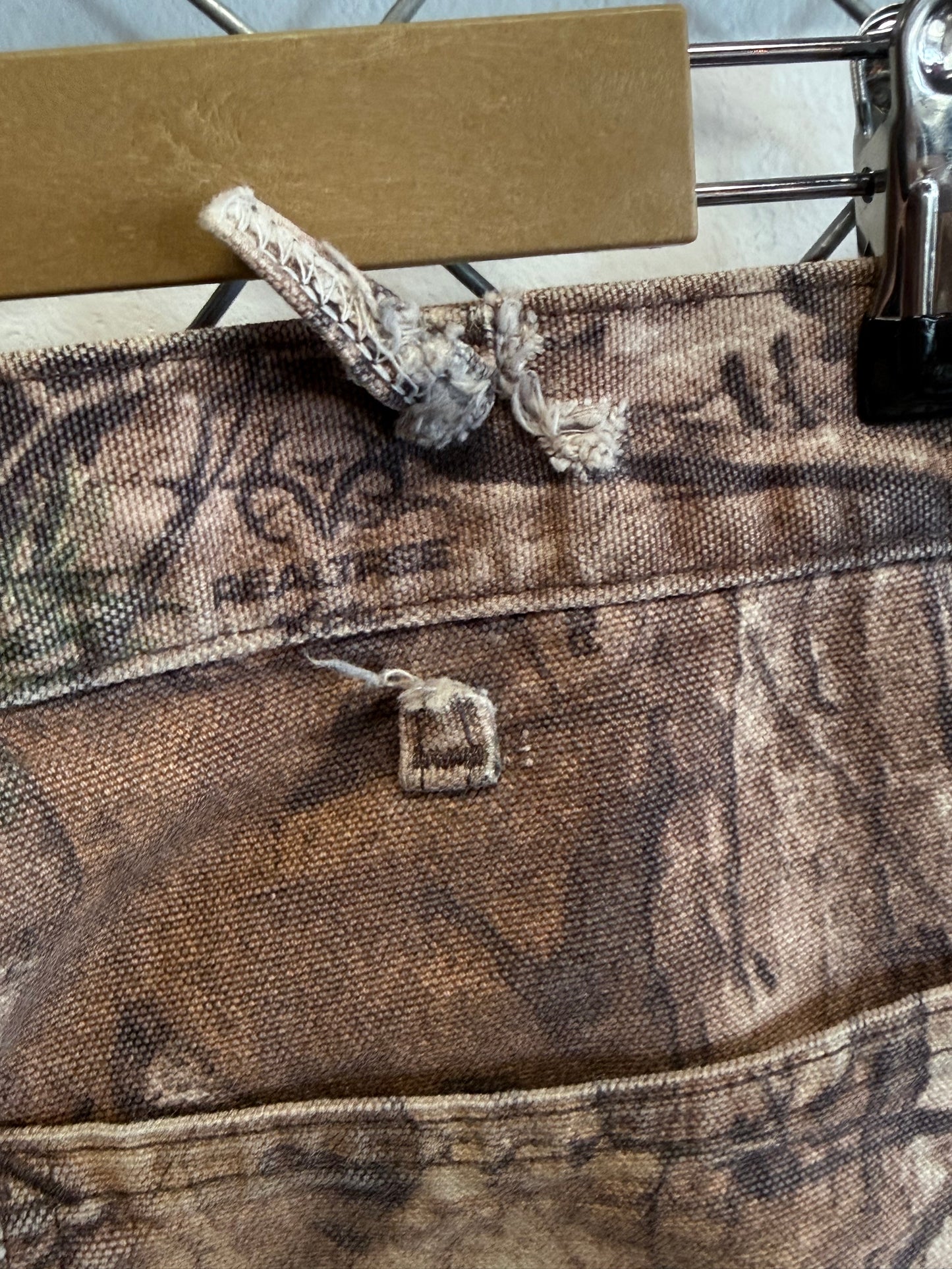 Carhartt Real Tree Camo Made in USA Carpenter Pants Size 30x32