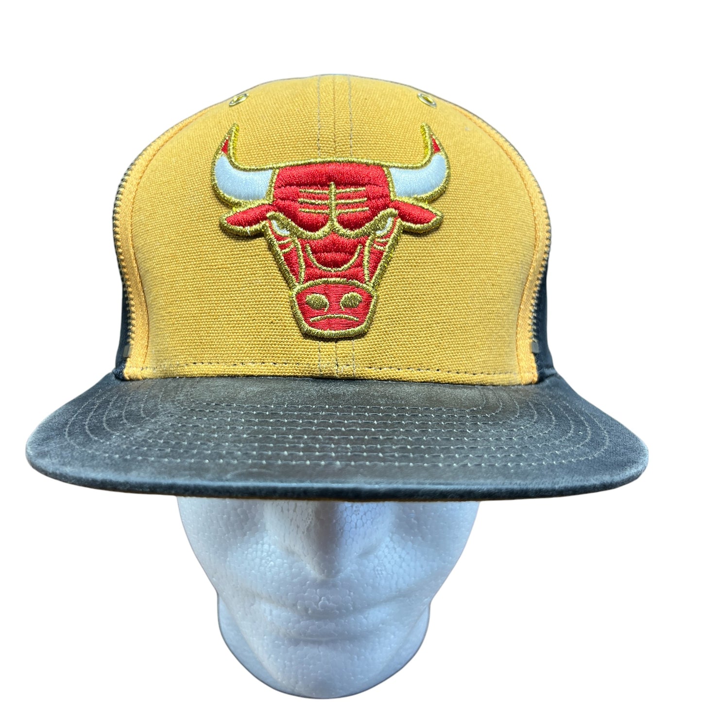 Mitchell & Ness Chicago Bulls Yellow Black Snapback Hat
