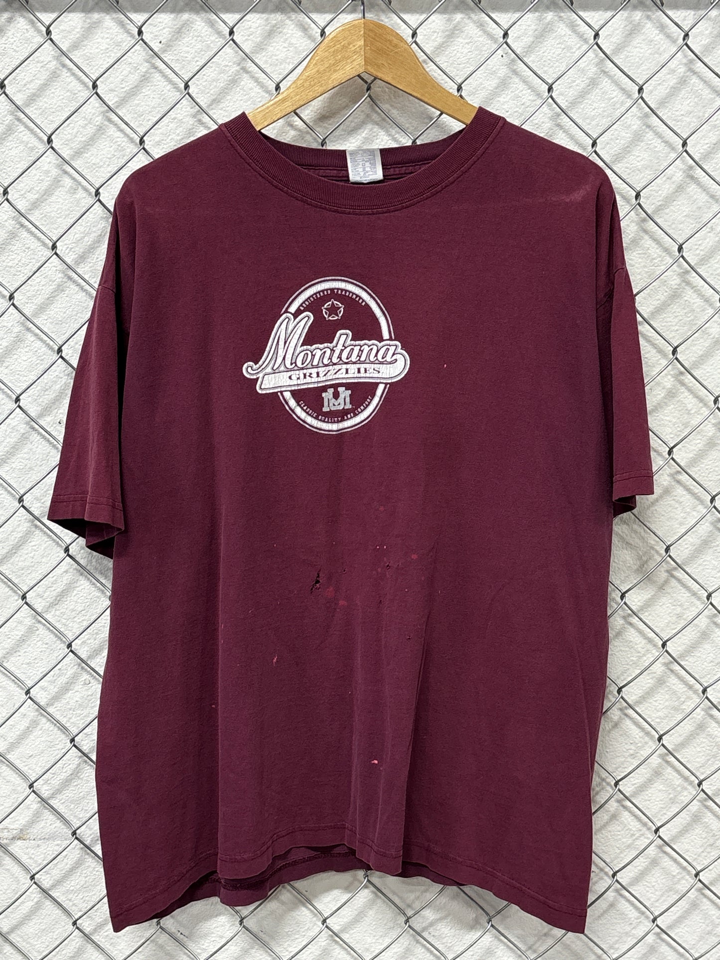 Vintage Thrashed Montana Grizzlies Graphic Tee Size XXL