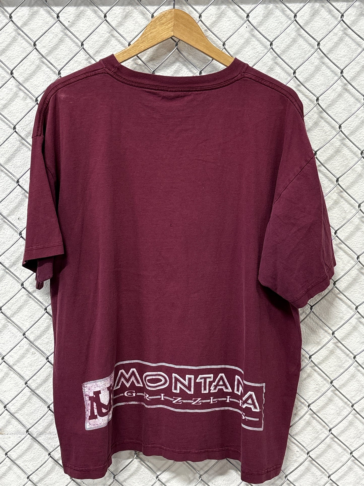 Vintage Thrashed Montana Grizzlies Graphic Tee Size XXL