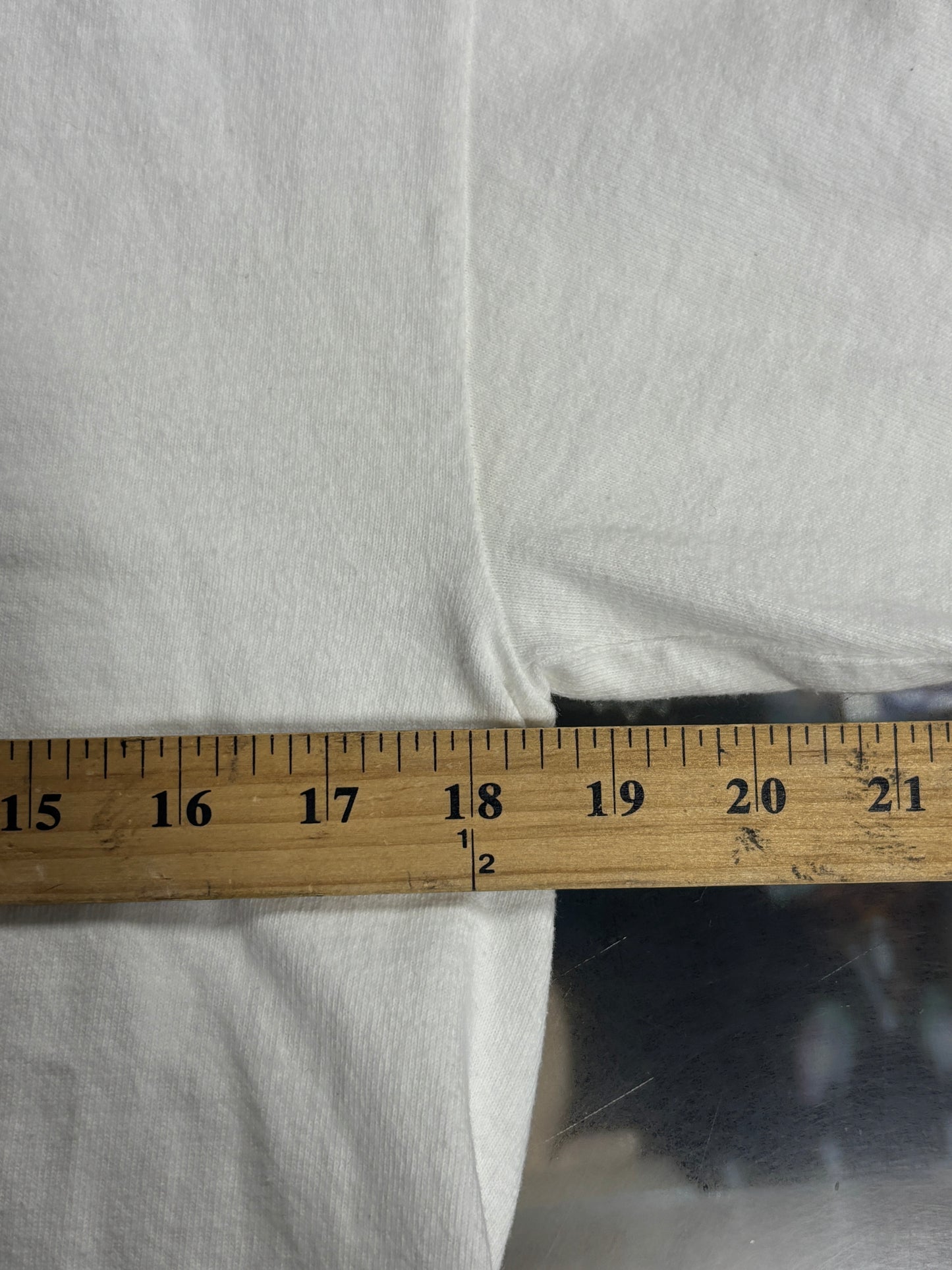 Vintage 90's Montana Spell Out Nature Tee Size Medium