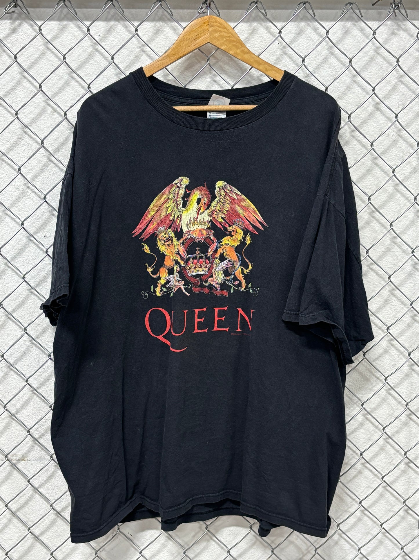 Vintage Y2K Queen Band Members Graphic Tee Size 3XL