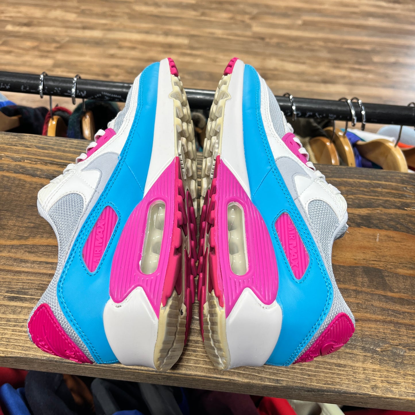 Nike Air Max 90 'Vivid Pink' Size 8.5W/7M
