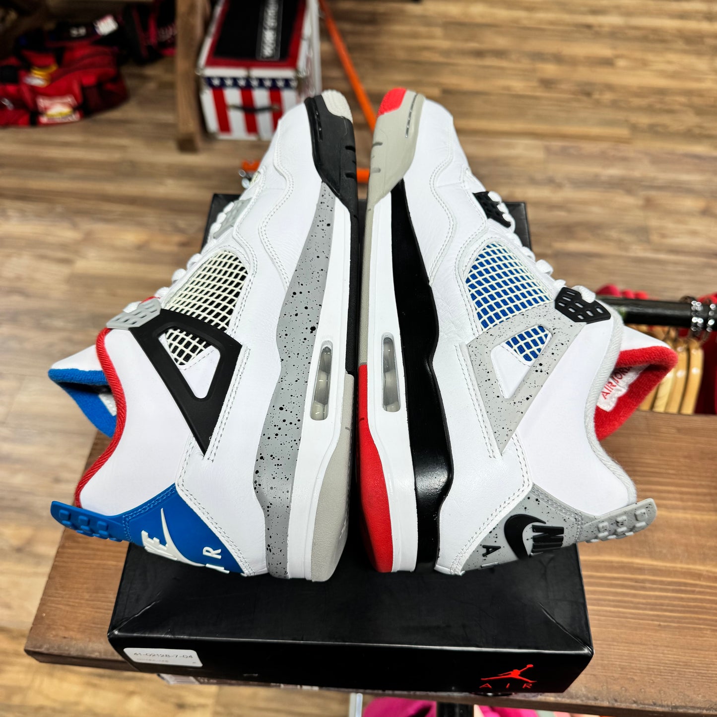 Jordan 4 'What The' Size 10