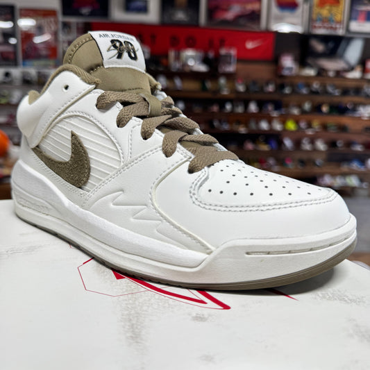 Jordan Stadium 90 'Brown Kelp' Size 7W/5.5M