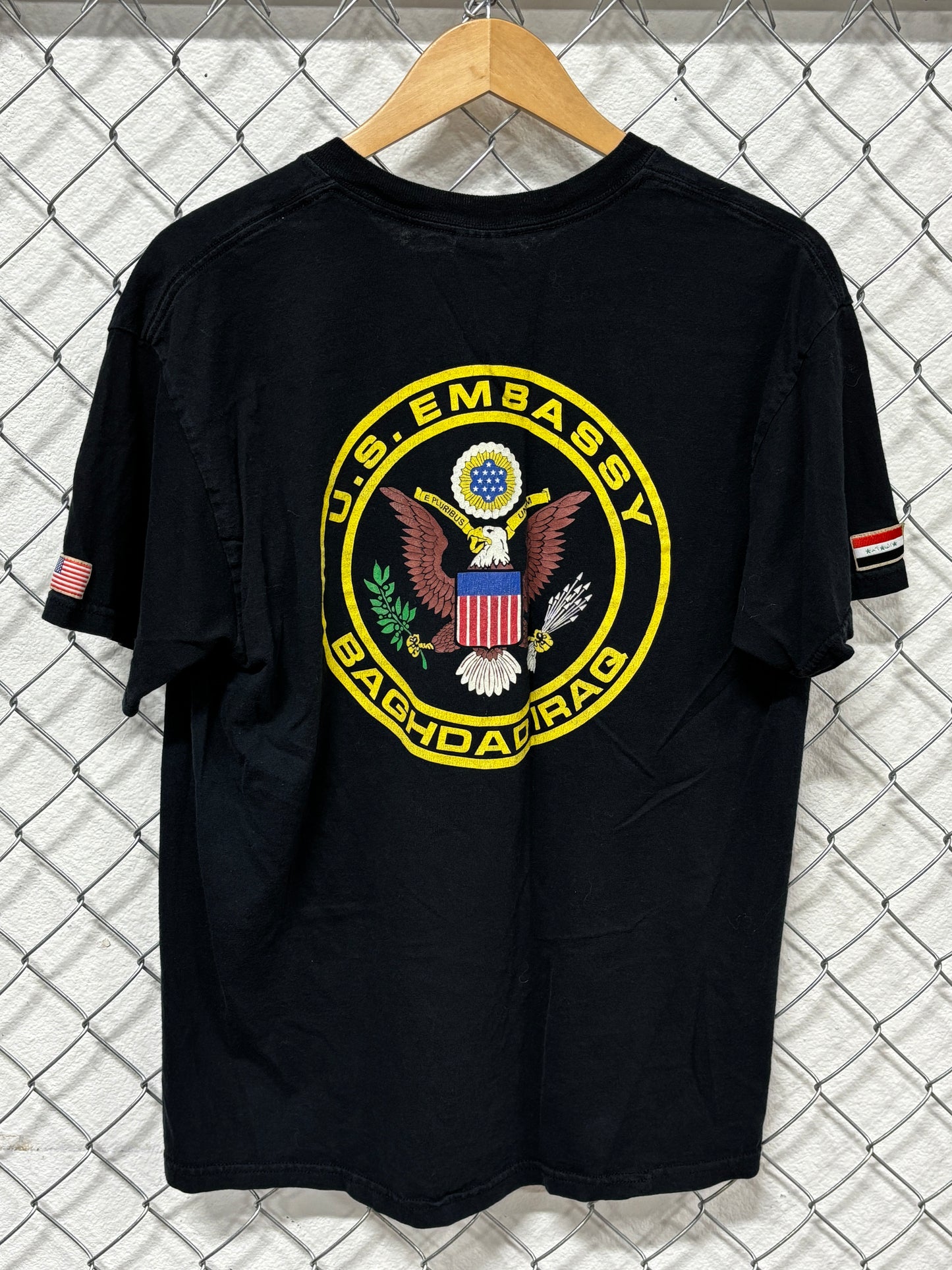 Vintage Y2K Baghdad Iraq US Embassy Military Tee Size Large