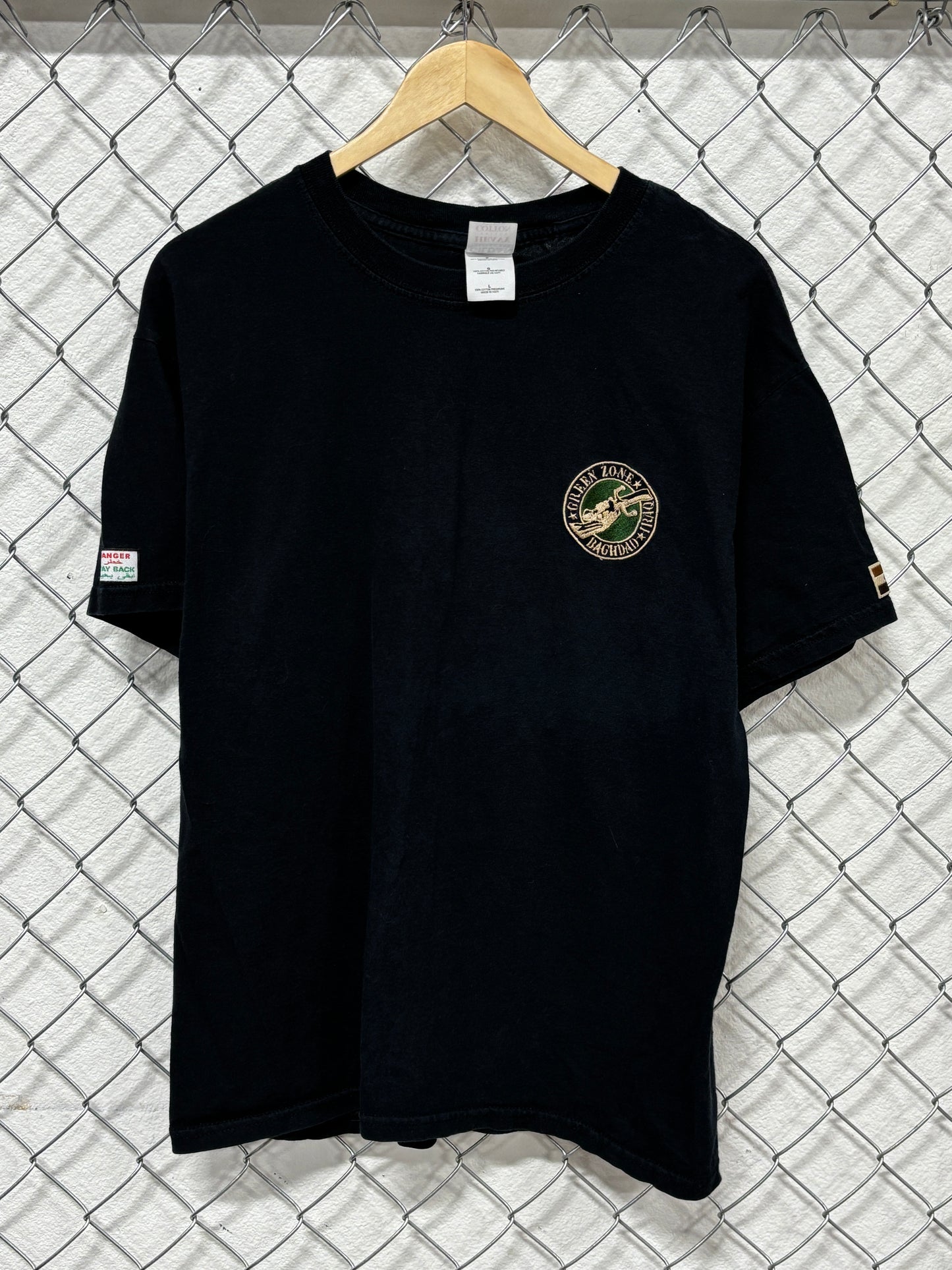 Vintage Y2K Baghdad Iraq US Military Stay Back Graphic Tee Size Large