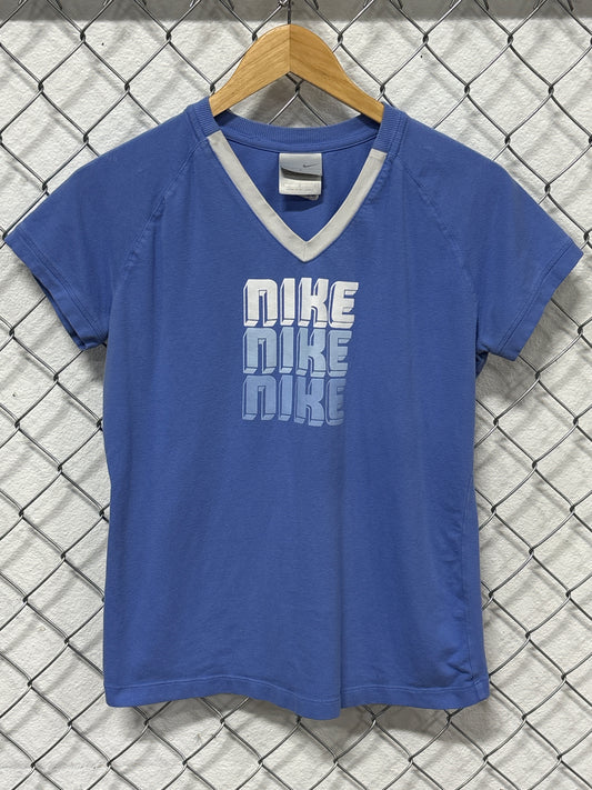 Vintage Y2K Women's Nike Spellout V Neck Tee Size Large