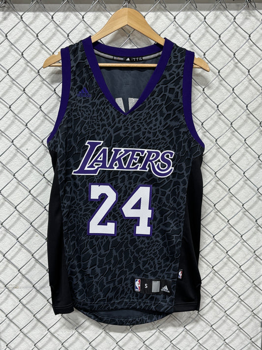 Adidas Kobe Bryant Lakers 24 Jersey Size Small NWT