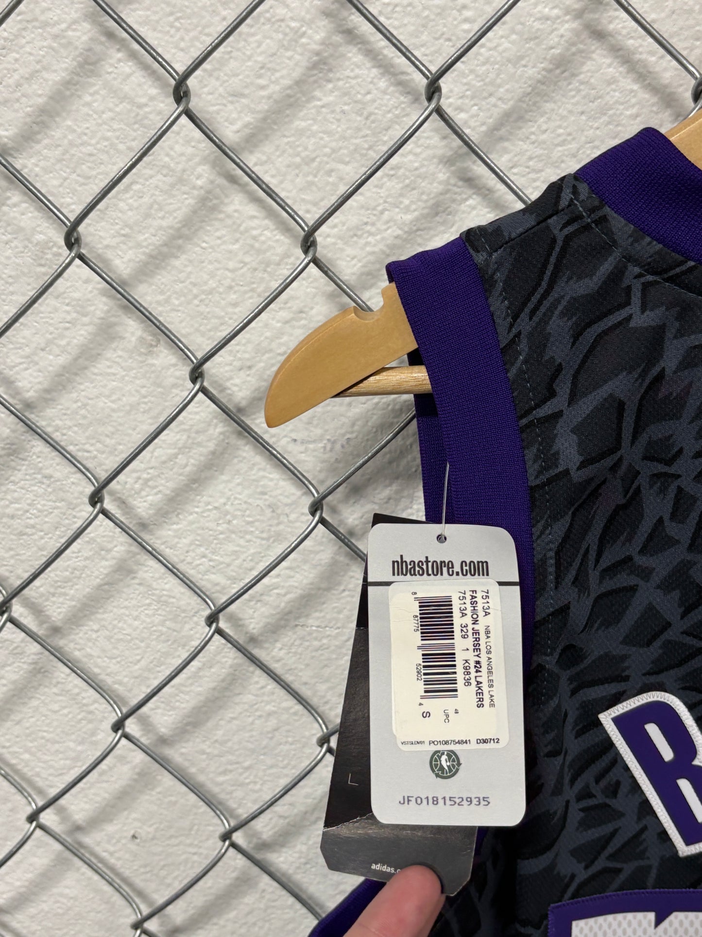 Adidas Kobe Bryant Lakers 24 Jersey Size Small NWT