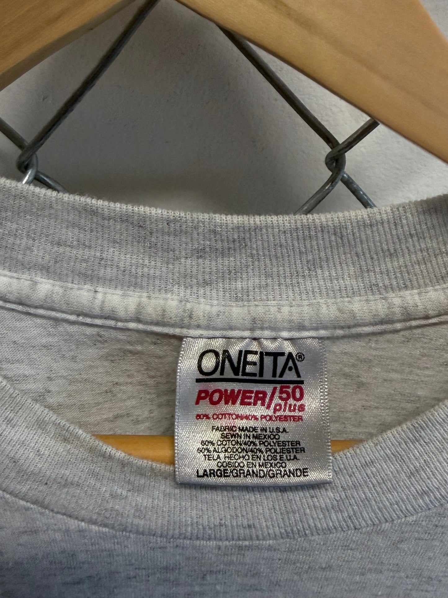 Vintage 90's VIP Radio Graphic Tee Size Large