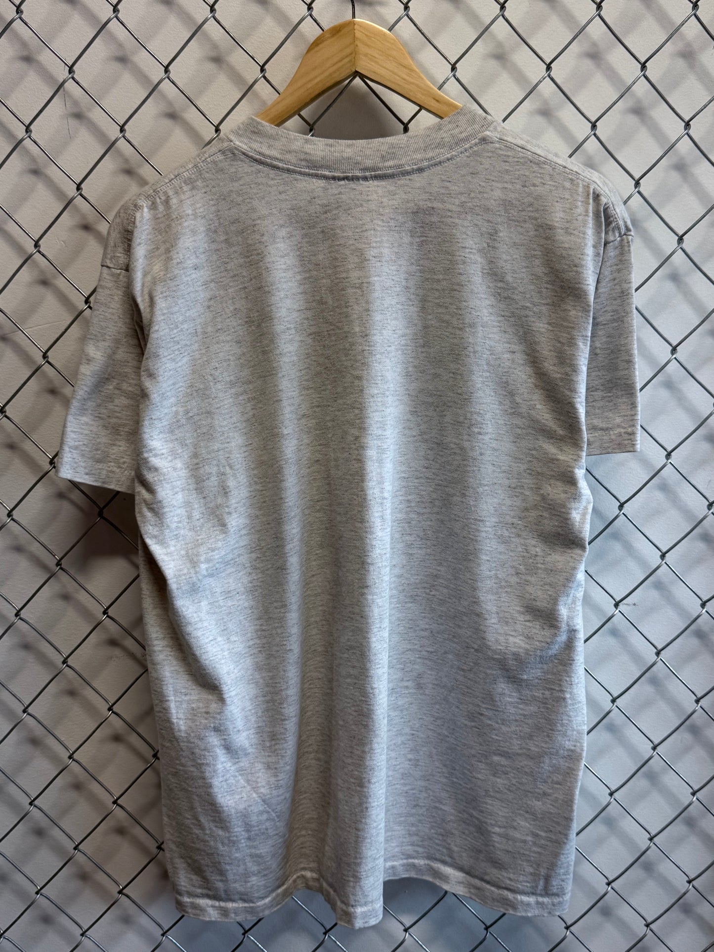 Vintage 90's VIP Radio Graphic Tee Size Large