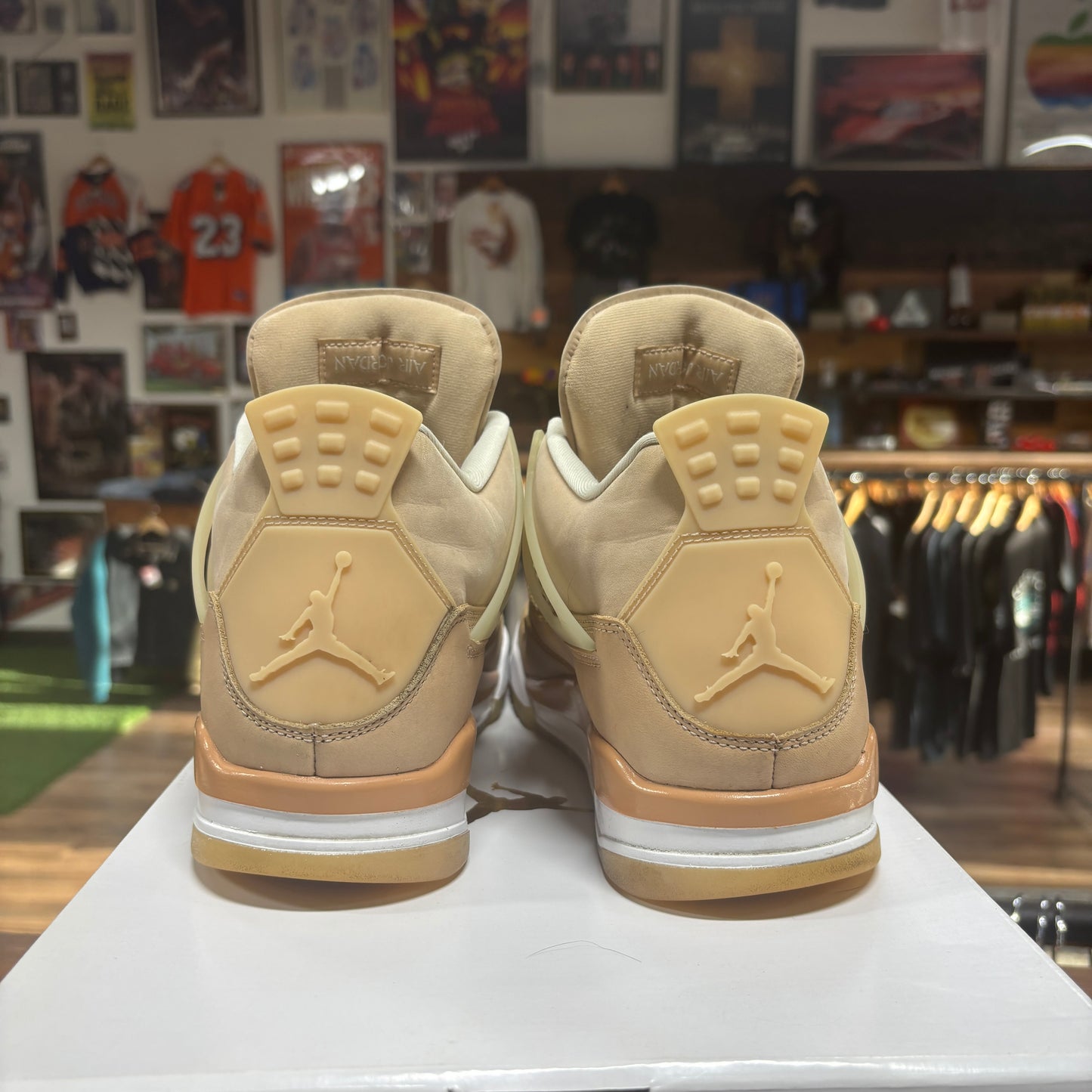 Jordan 4 'Shimmer' Size 11.5W/10M