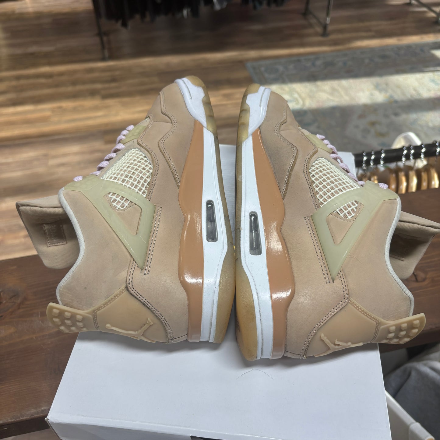Jordan 4 'Shimmer' Size 11.5W/10M