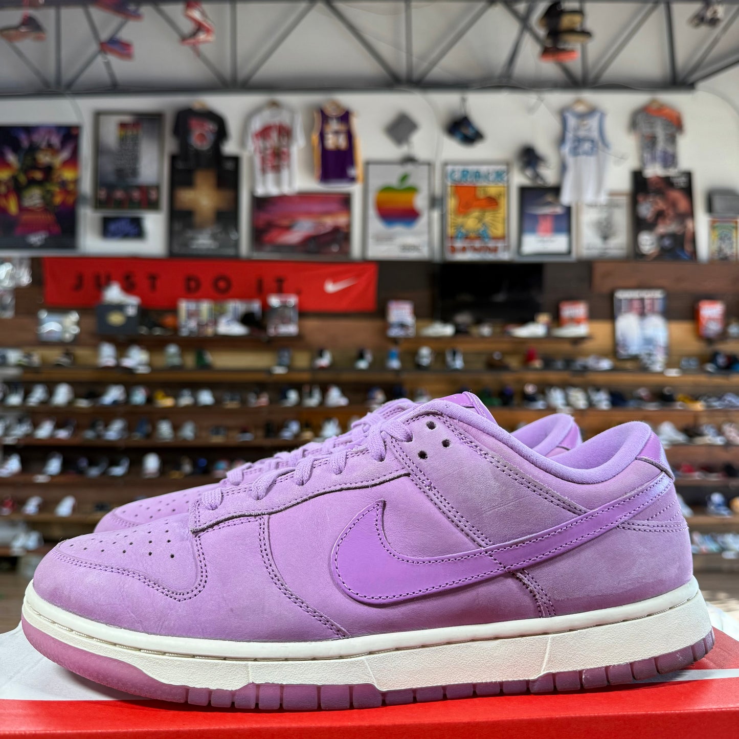 Nike Dunk Low 'Rush Fuchsia' Size 10