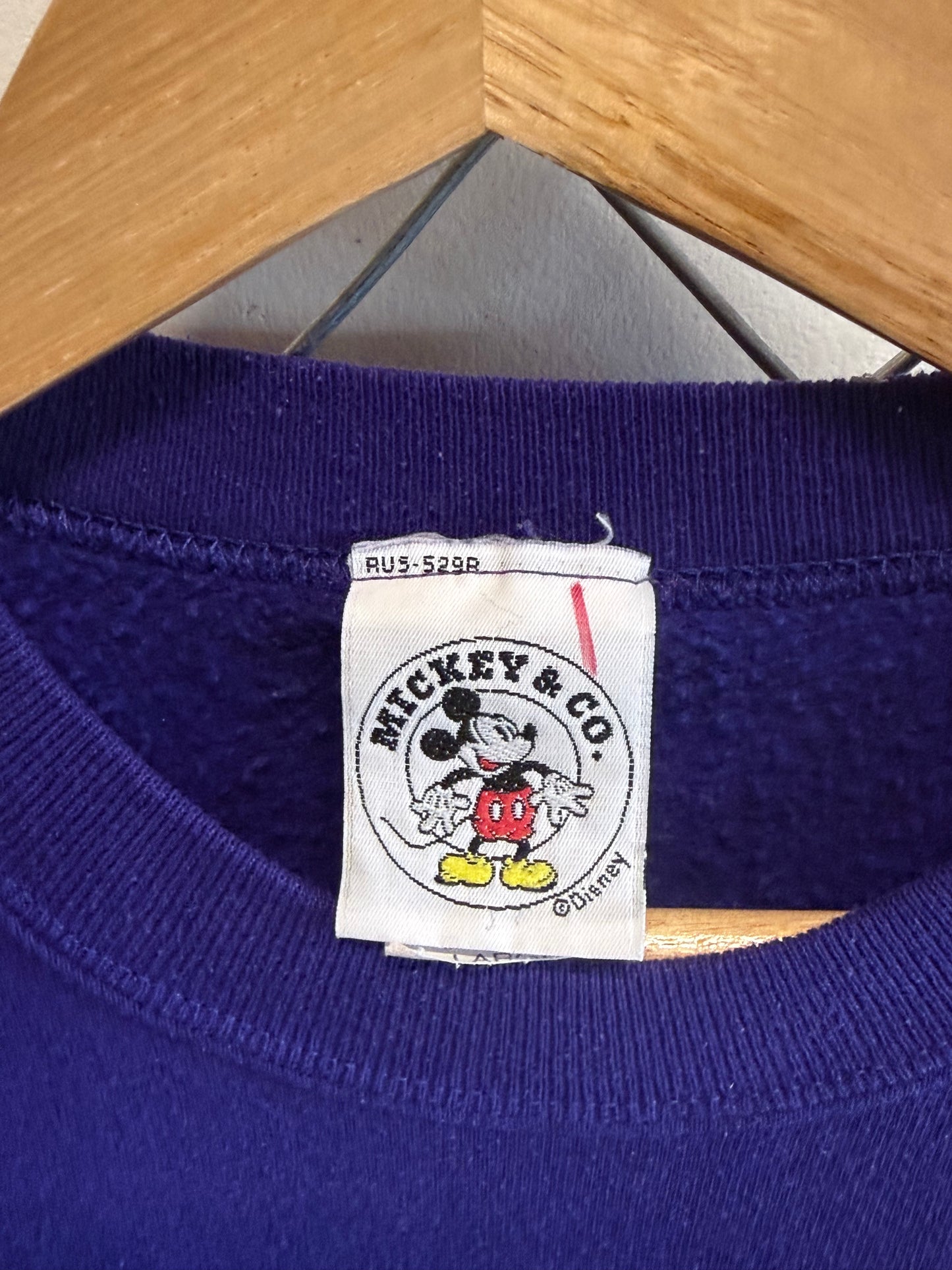 Vintage 90's Disney Classic Mickey Mouse Sweater Size Large