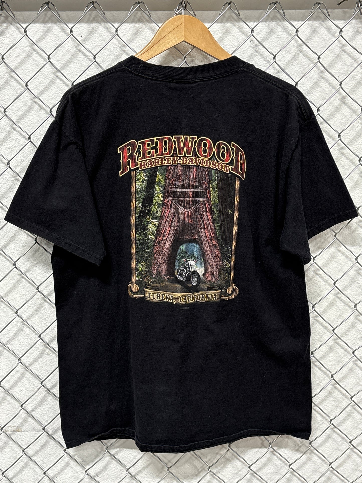 Harley Davidson Redwood Eureka California Biker Tee Size Large