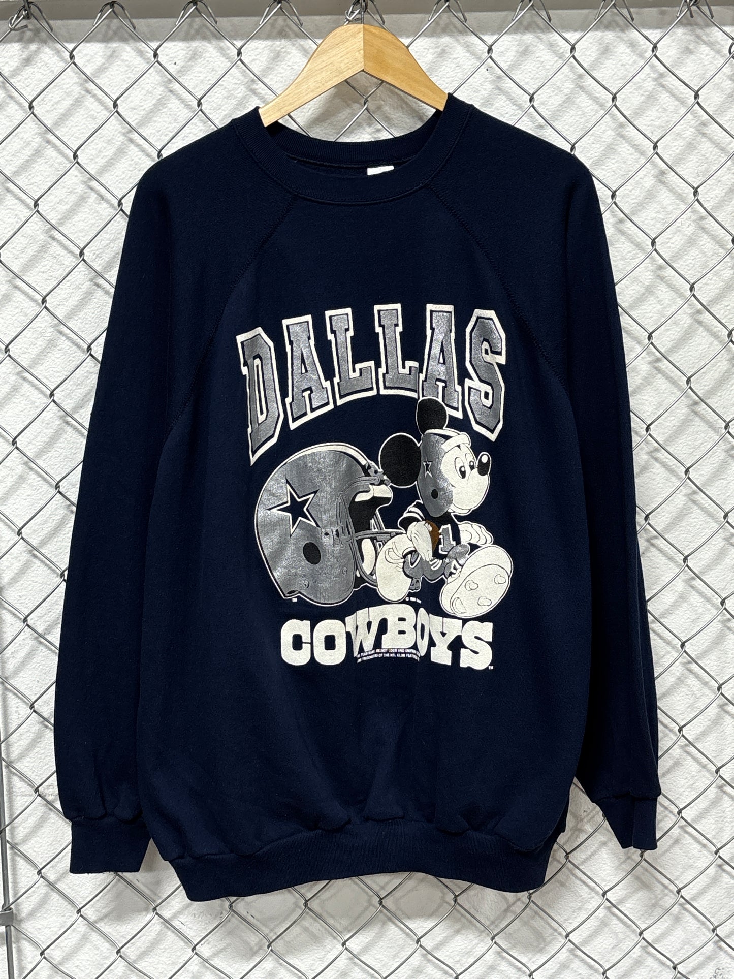 Vintage 90's Dallas Cowboys Snoopy Football NFL Sweater Size 4XL