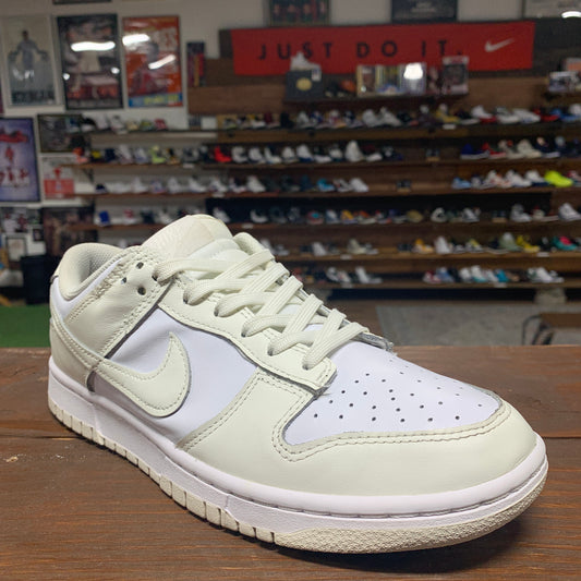 Nike Dunk Low 'Coconut Milk' Size 8.5