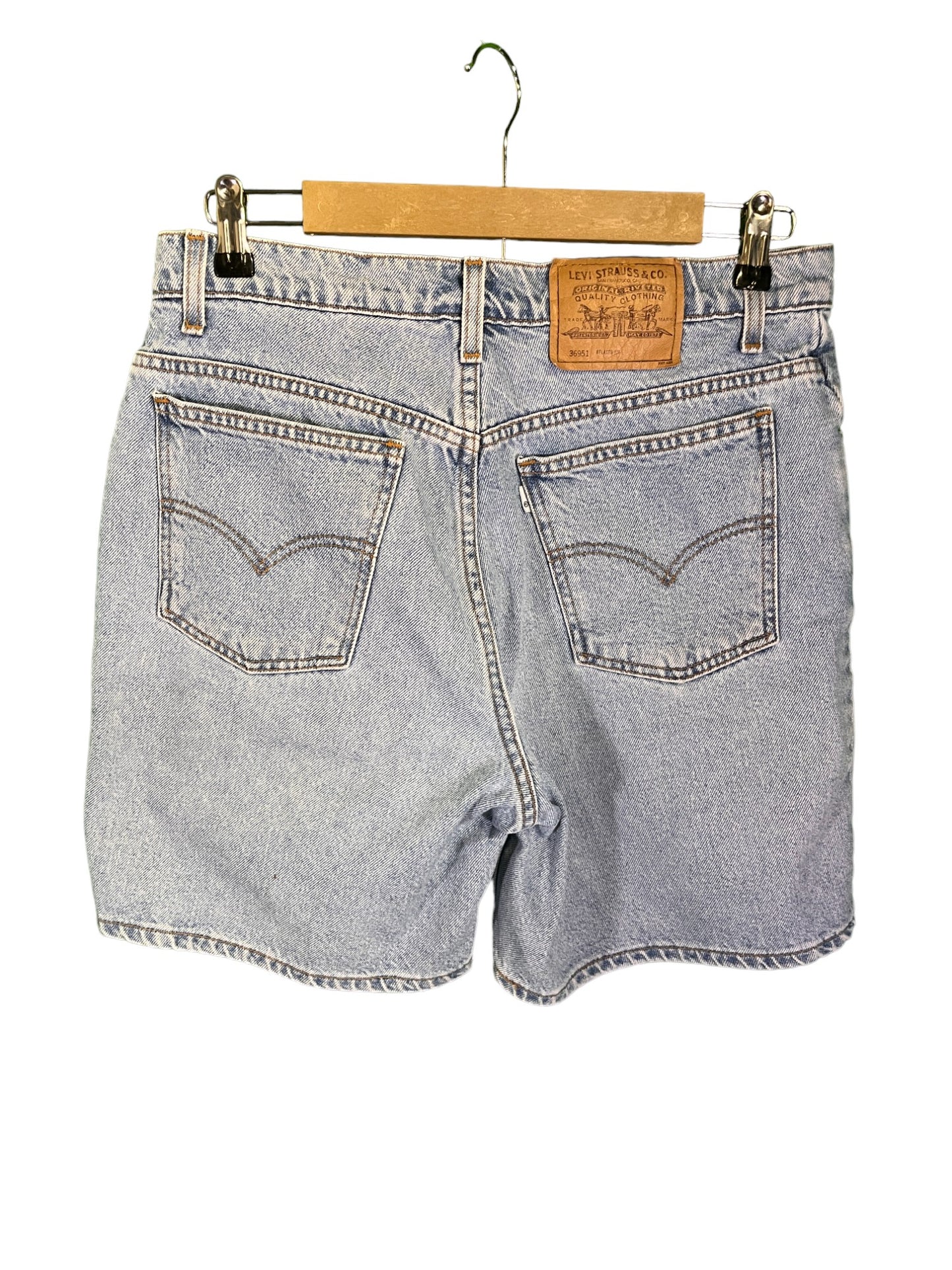 Vintage Levi's 950 Orange Tab Light Wash Denim Shorts Size 34